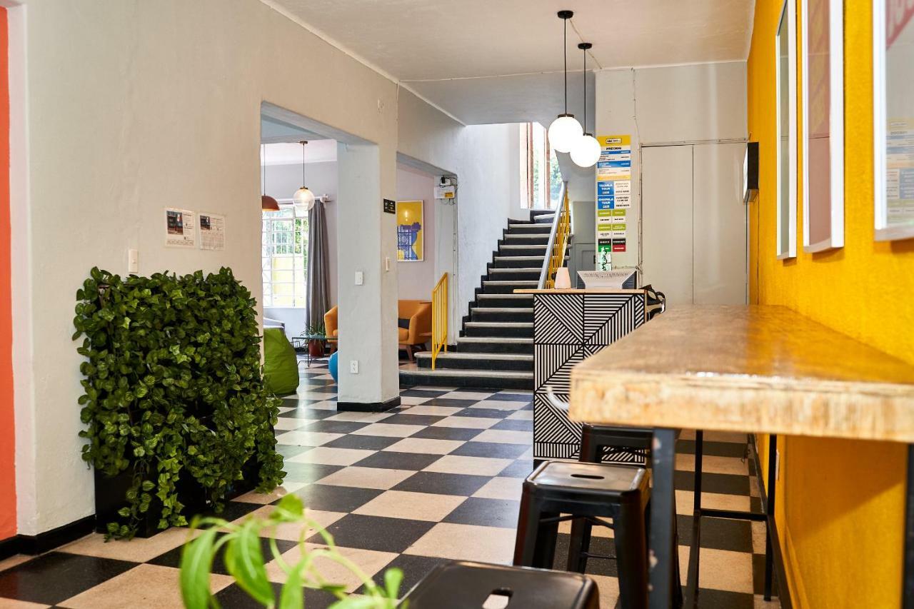 גואדלחארה Hostal Americana מראה חיצוני תמונה