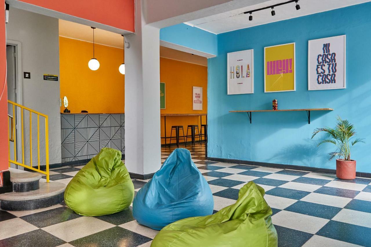 גואדלחארה Hostal Americana מראה חיצוני תמונה