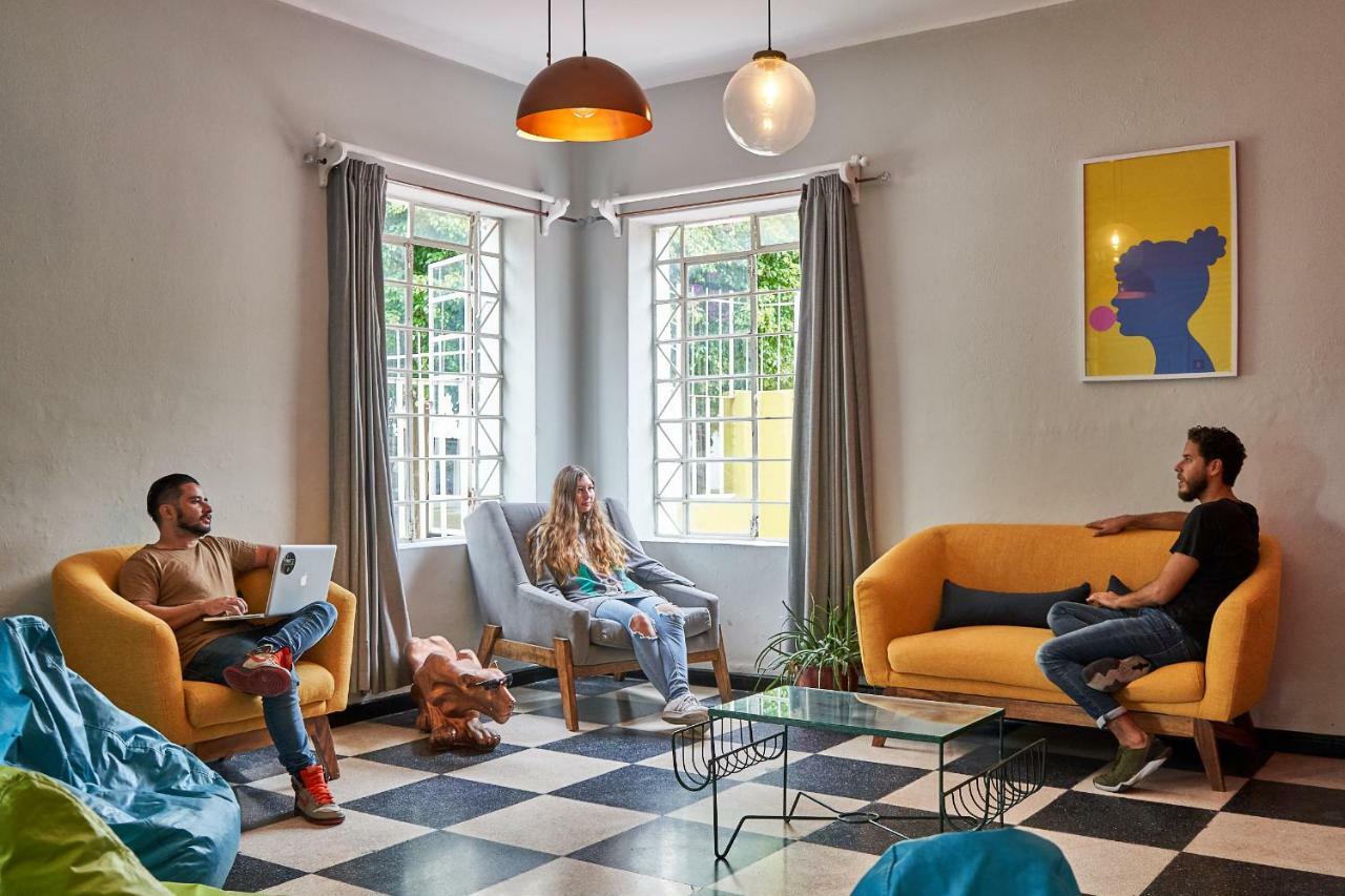 גואדלחארה Hostal Americana מראה חיצוני תמונה