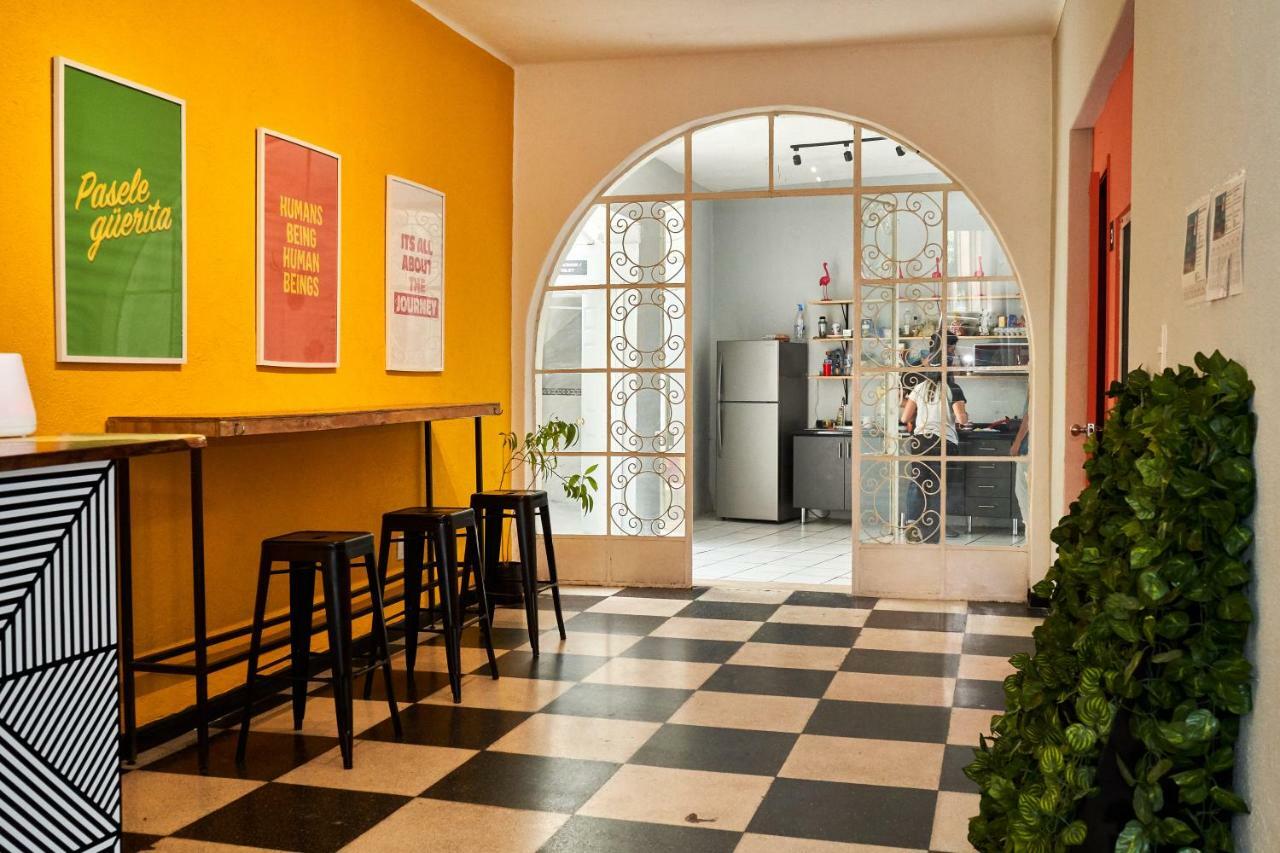 גואדלחארה Hostal Americana מראה חיצוני תמונה